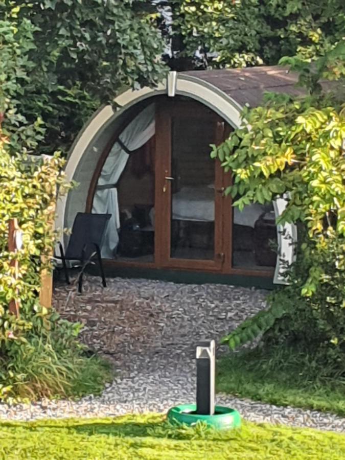 Priory Glamping Pods And Guest Accommodation Κιλάρνεϊ Εξωτερικό φωτογραφία