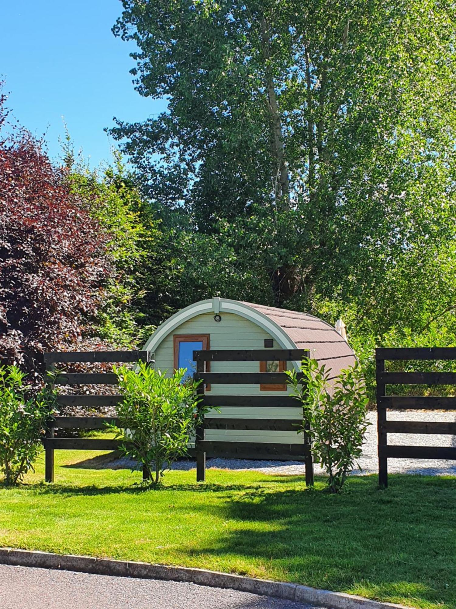 Priory Glamping Pods And Guest Accommodation Κιλάρνεϊ Εξωτερικό φωτογραφία